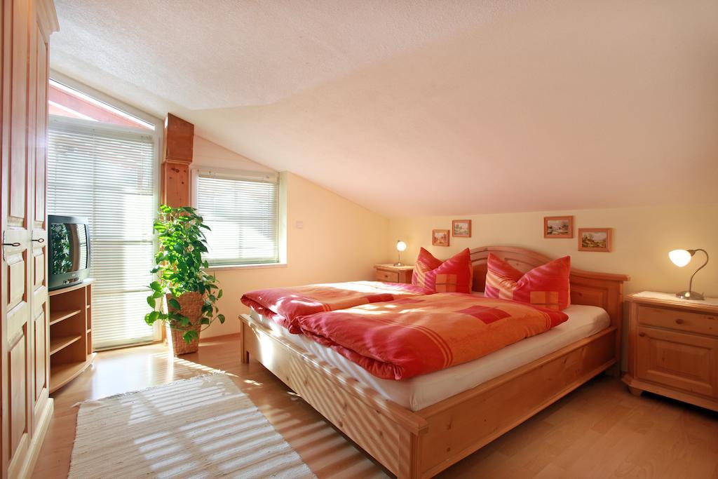 Appartement Irmgard Brixen im Thale Zimmer foto